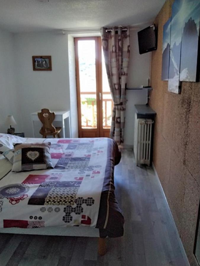 Hotel Le Beausejour Saint-François-Longchamp Zewnętrze zdjęcie